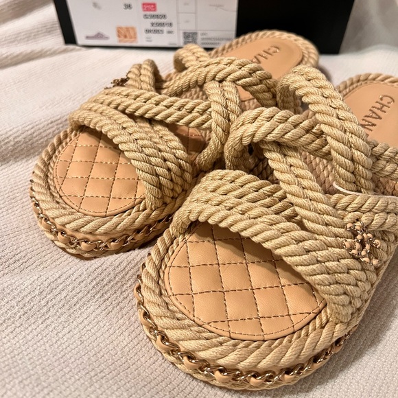 NEW CHANEL rope sandal size: 36 color: beige Never worn - Picture 7 of 11